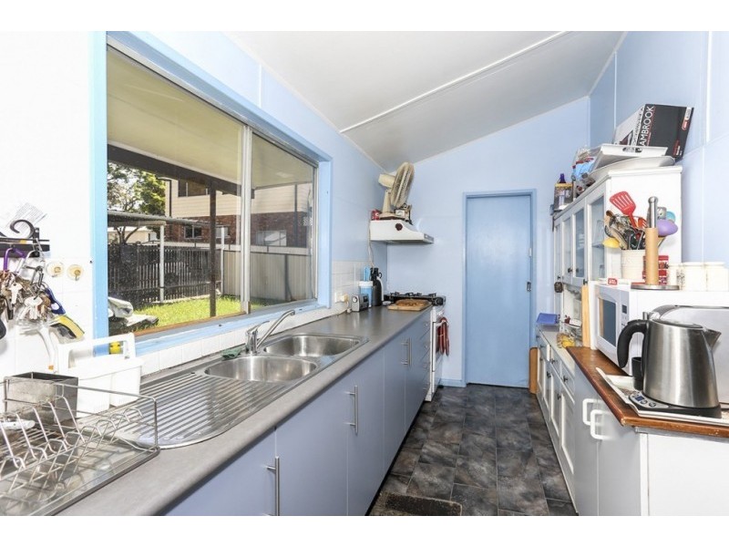 6 Ottys Lane, Fennell Bay NSW 2283