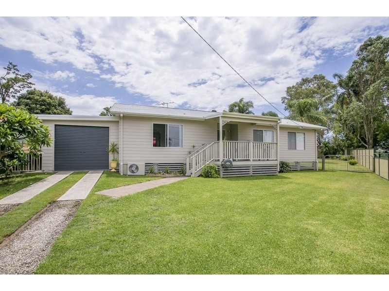 2 Farlow Street, Booragul NSW 2284
