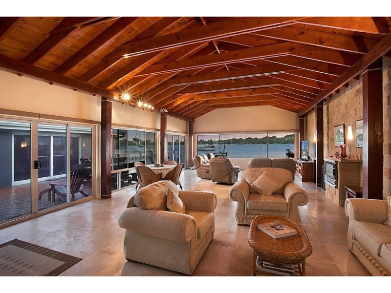 91 Alexander Pde, Arcadia Vale NSW 2283