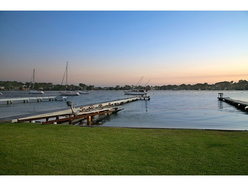 91 Alexander Pde, Arcadia Vale NSW 2283