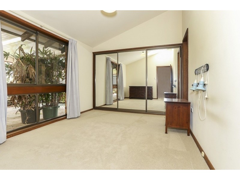 35 Pangela Street, Buttaba NSW 2283