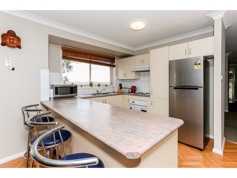 12 Magnolia Court, Toronto NSW 2283