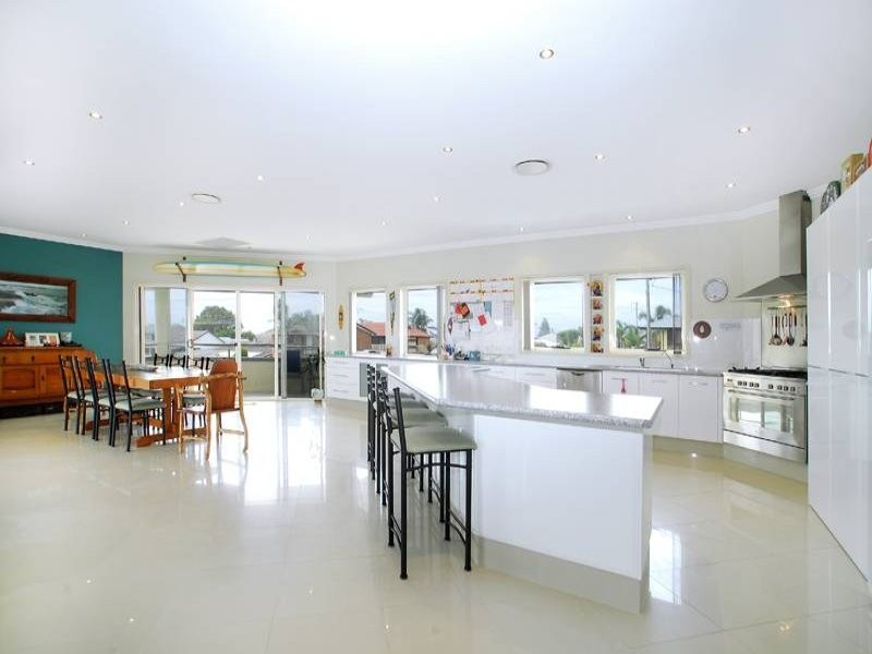 116 Hutton Rd, The Entrance North NSW 2261