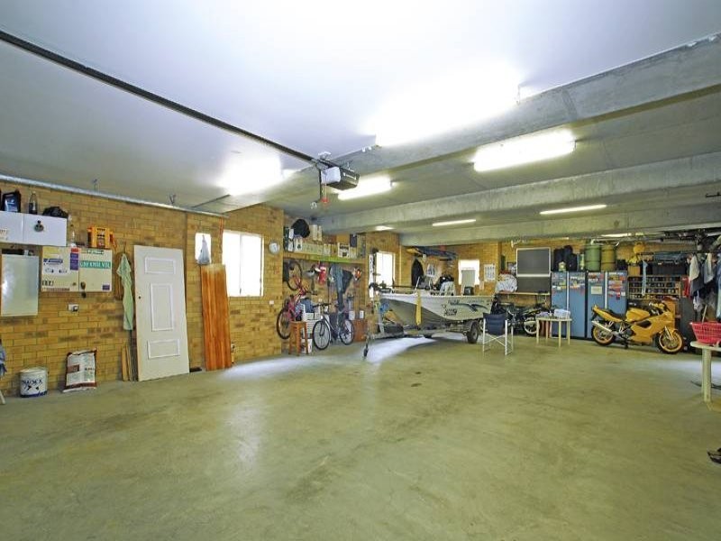 116 Hutton Rd, The Entrance North NSW 2261