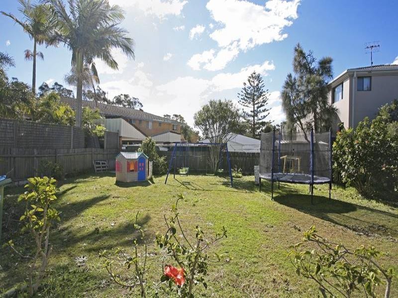 8 Bondi Rd, The Entrance North NSW 2261