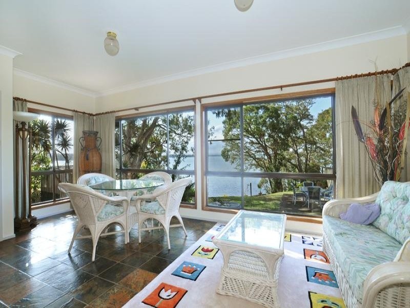 54 Main Road, Toukley NSW 2263