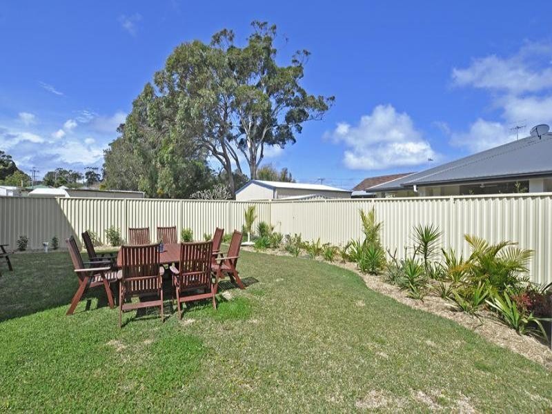 27 Shelly Beach Road, Shelly Beach NSW 2261