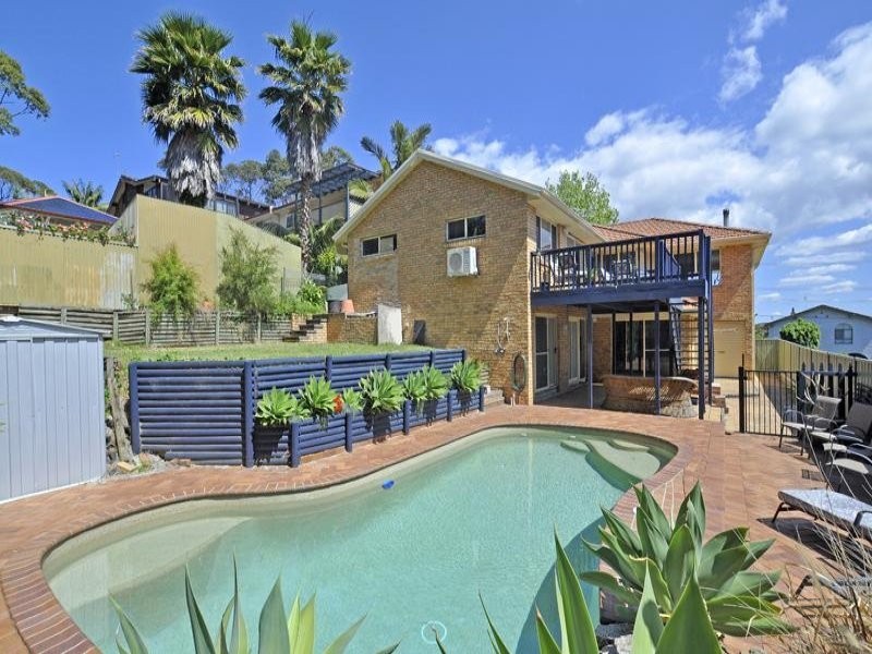 16 Stephenson Road, Bateau Bay NSW 2261