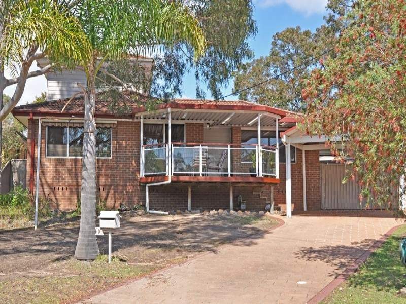 9 Banks Close, Bateau Bay NSW 2261