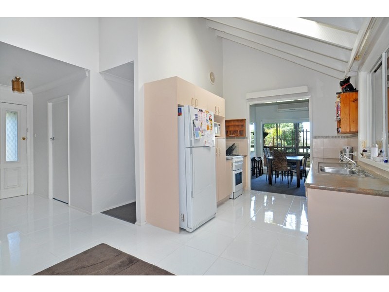 15 Judith Ann Drive, Berkeley Vale NSW 2261