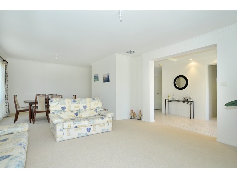 2 Craig Close, Long Jetty NSW 2261