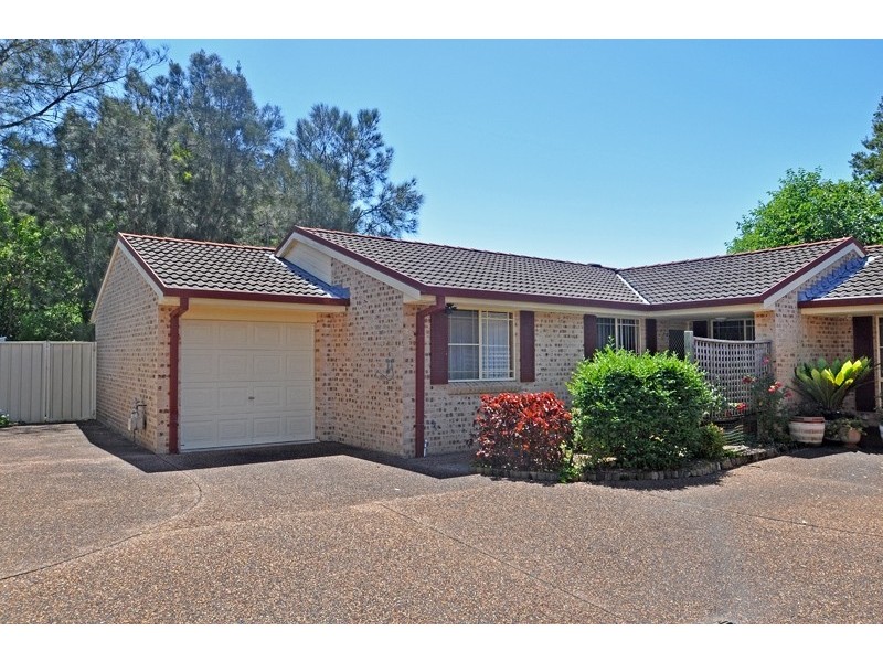 1/4 Craig Cl, Long Jetty NSW 2261