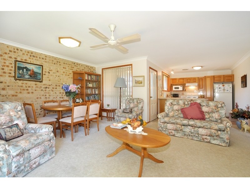 1/4 Craig Cl, Long Jetty NSW 2261