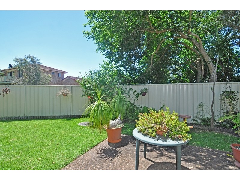 1/4 Craig Cl, Long Jetty NSW 2261