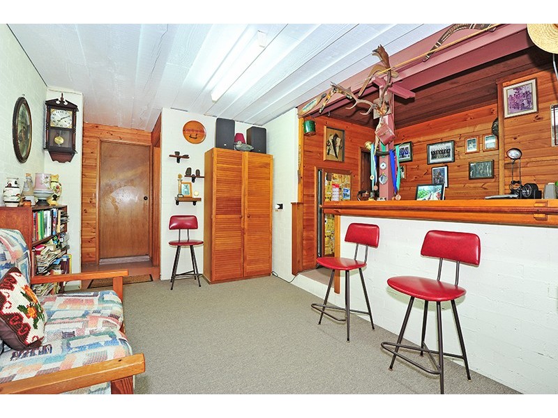 9 Promenade Avenue, Bateau Bay NSW 2261