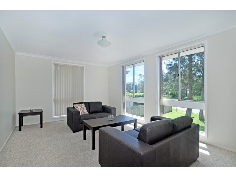 344 Lakedge Ave, Berkeley Vale NSW 2261
