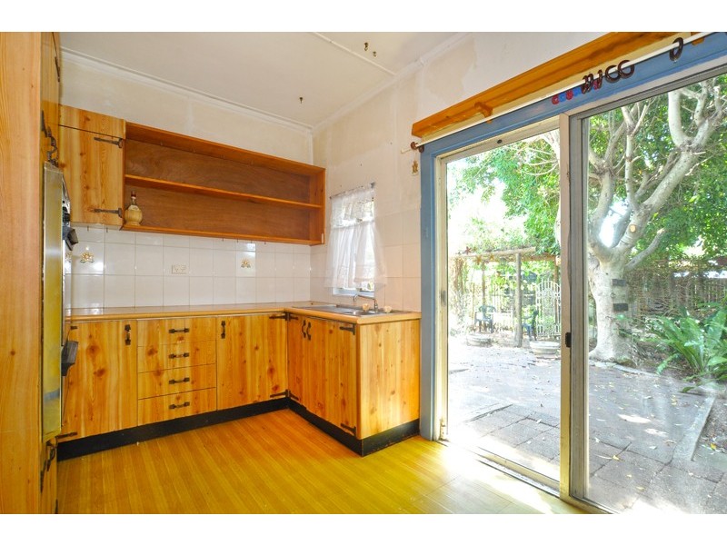 11 Culwulla Street, Berkeley Vale NSW 2261