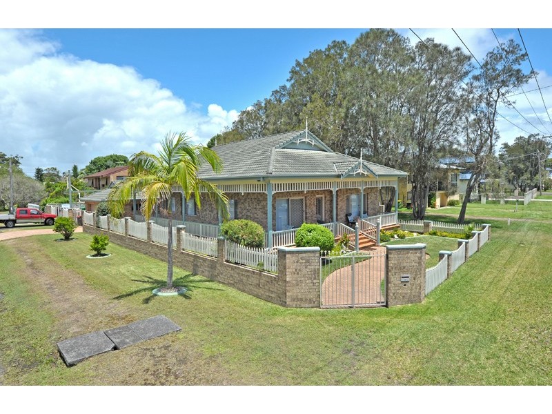 9 Lucinda Avenue, Killarney Vale NSW 2261