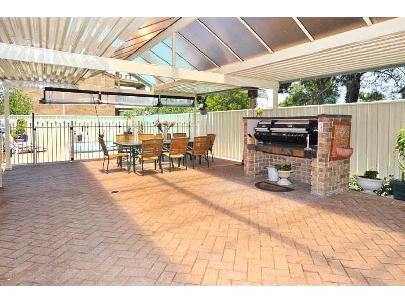 9 Lucinda Avenue, Killarney Vale NSW 2261