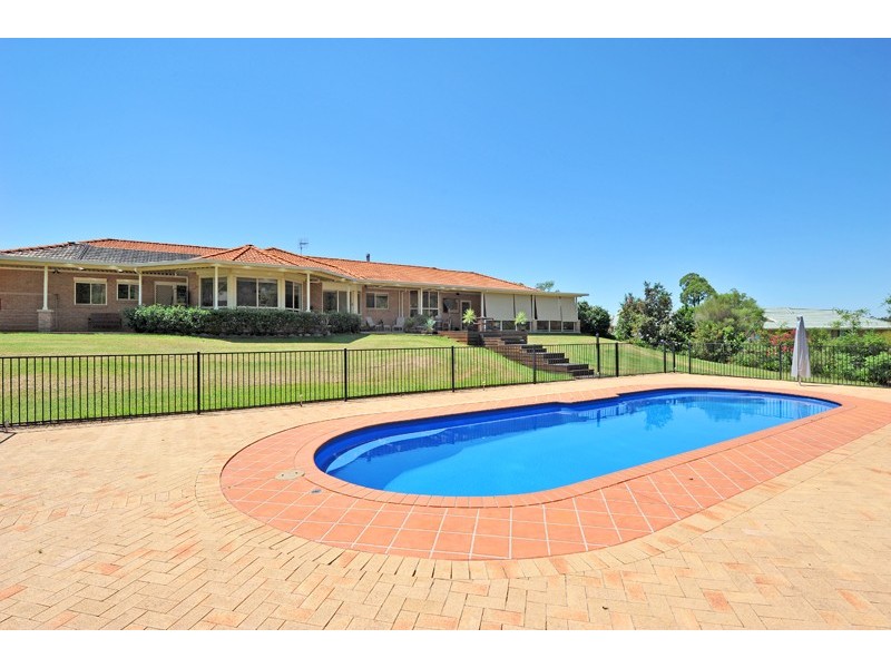 28 Burlington Ave, Jilliby NSW 2259