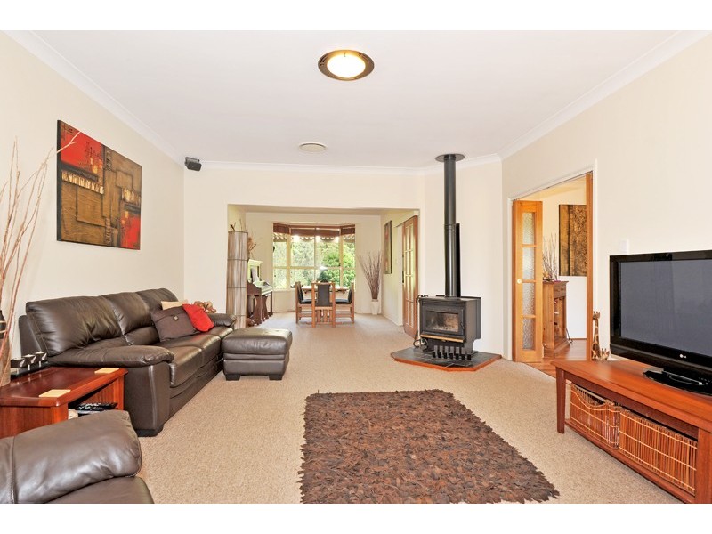 28 Burlington Ave, Jilliby NSW 2259