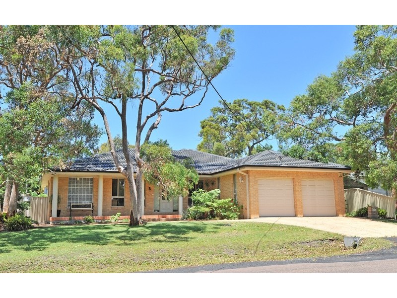 48 Lakin St, Bateau Bay NSW 2261