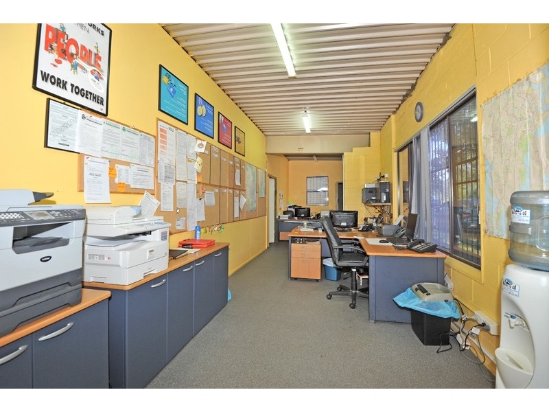 87 Gavenlock Rd, Tuggerah NSW 2259