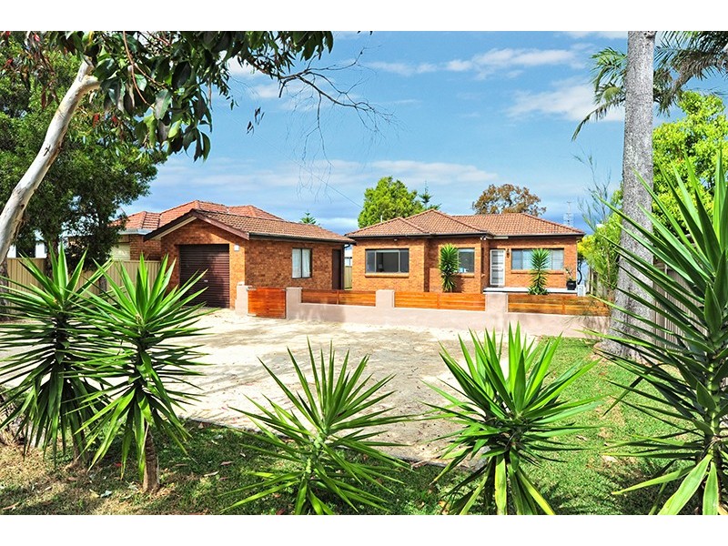 51 Main Rd, Toukley NSW 2263