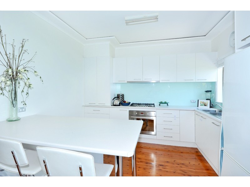 51 Main Rd, Toukley NSW 2263