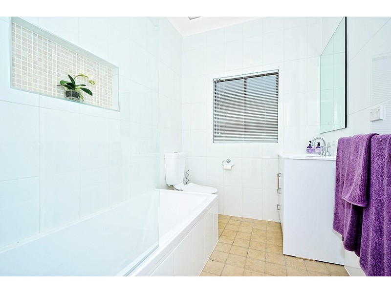 51 Main Rd, Toukley NSW 2263
