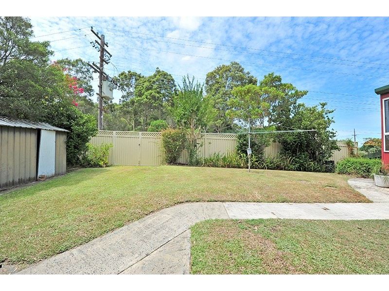 63 Platypus Rd, Berkeley Vale NSW 2261
