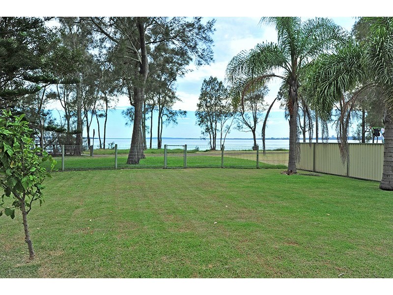 91 Lakedge Ave, Berkeley Vale NSW 2261