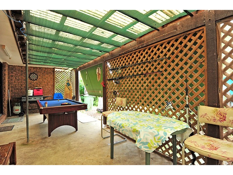 4 Jessica Street, Bateau Bay NSW 2261