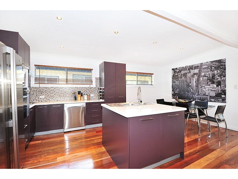 33 Oxley Rd, Killarney Vale NSW 2261