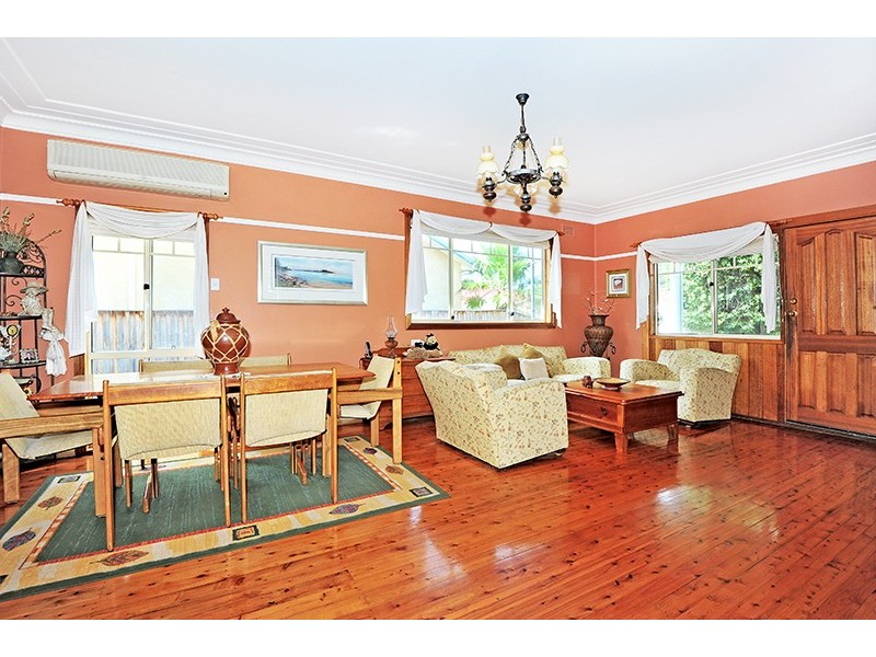 34 Florida St, The Entrance North NSW 2261