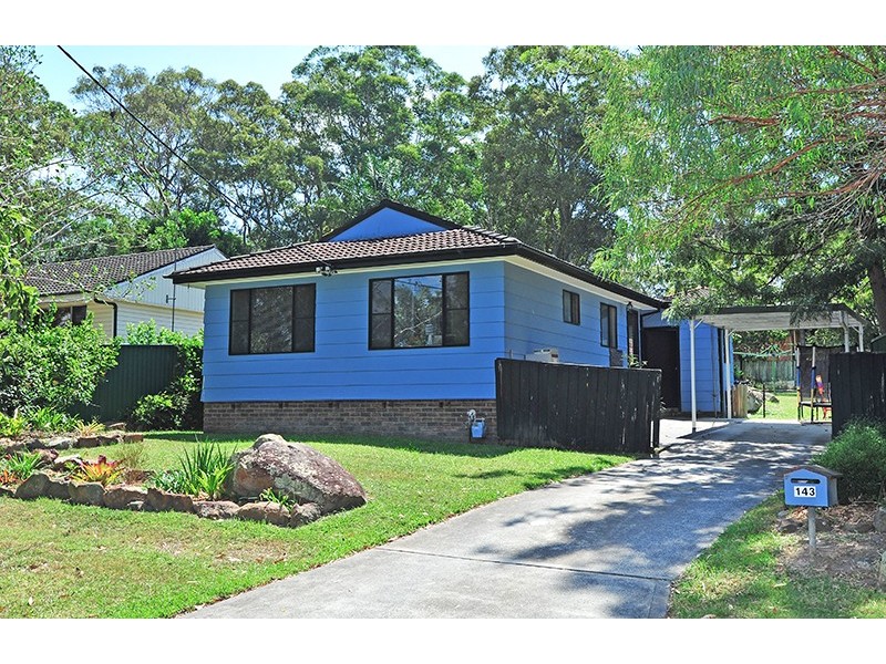 143 Kerry Crescent, Berkeley Vale NSW 2261