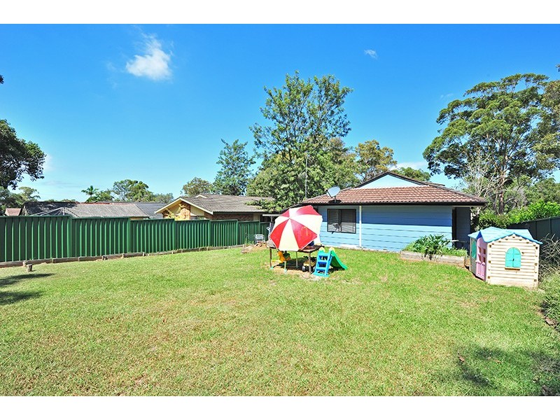 143 Kerry Crescent, Berkeley Vale NSW 2261