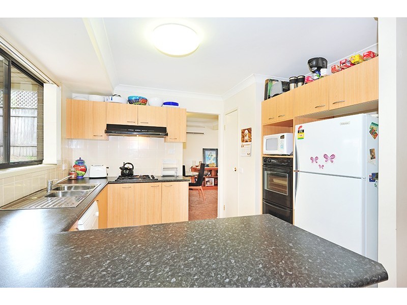 21 Stornaway Crescent, Berkeley Vale NSW 2261