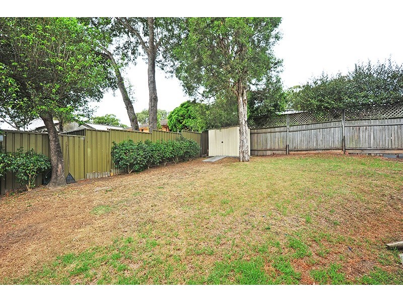 21 Stornaway Crescent, Berkeley Vale NSW 2261