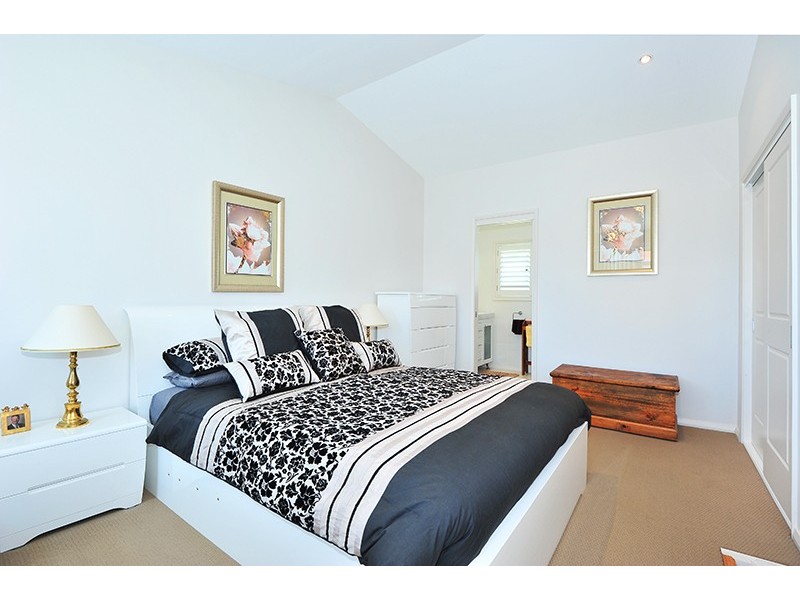 3/82-84 Hutton Rd, The Entrance North NSW 2261