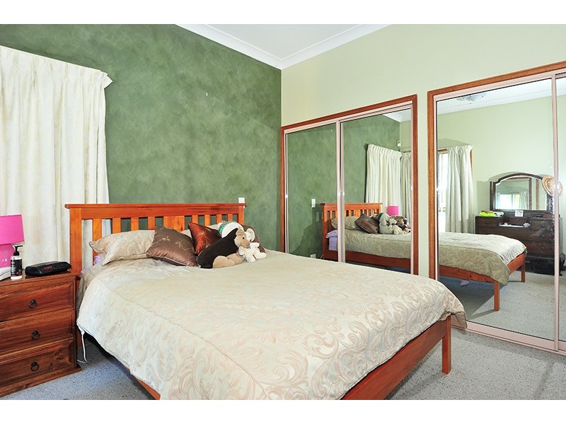 49 Platypus Rd, Berkeley Vale NSW 2261
