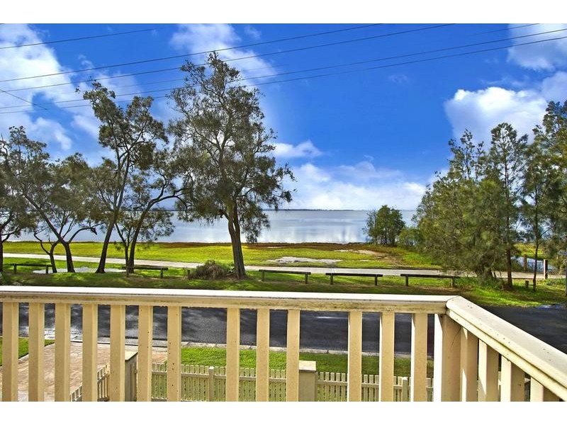 16 Lucinda Avenue, Killarney Vale NSW 2261