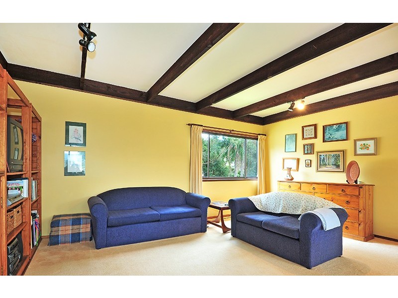 81 Lowanna Avenue, Forresters Beach NSW 2260