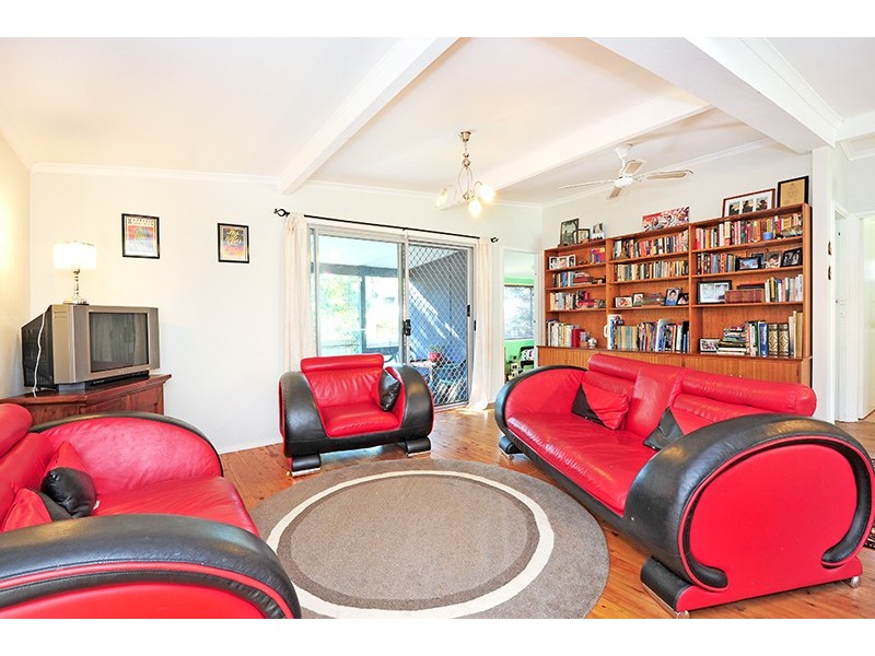 57 Henry Parkes Drive, Berkeley Vale NSW 2261