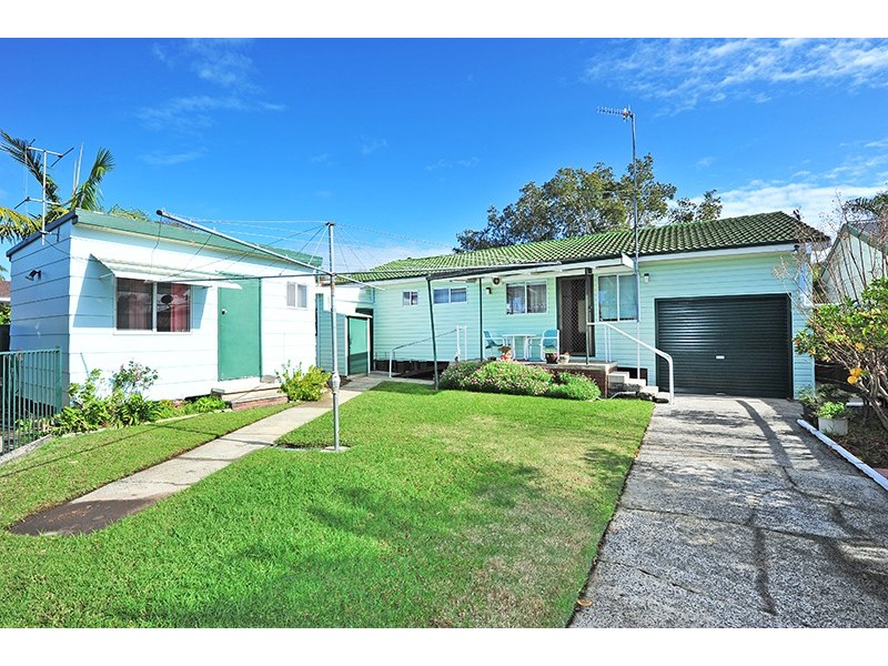 46 Hume Blvd, Killarney Vale NSW 2261
