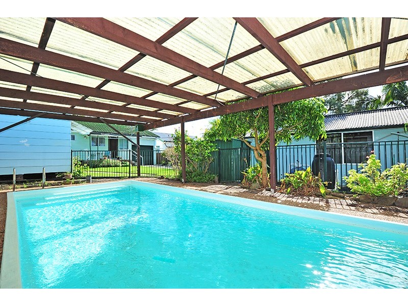 46 Hume Blvd, Killarney Vale NSW 2261