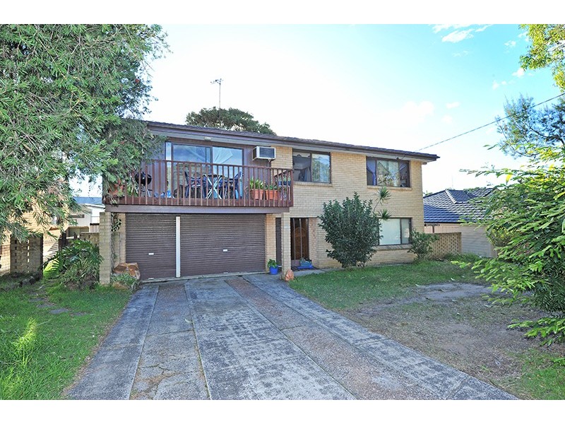 181 Bateau Bay Rd, Bateau Bay NSW 2261