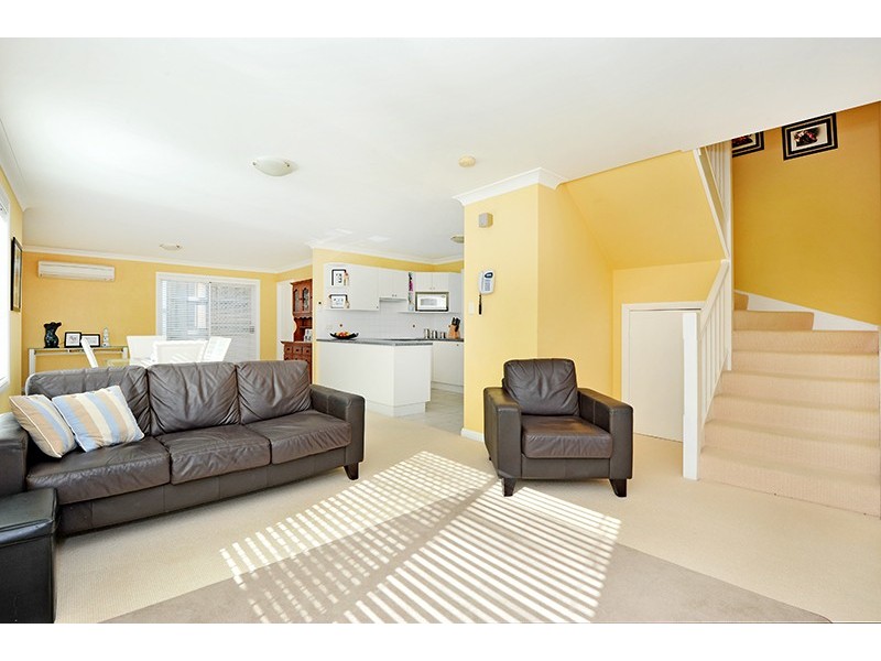 1/23 Hutton Road, The Entrance North NSW 2261