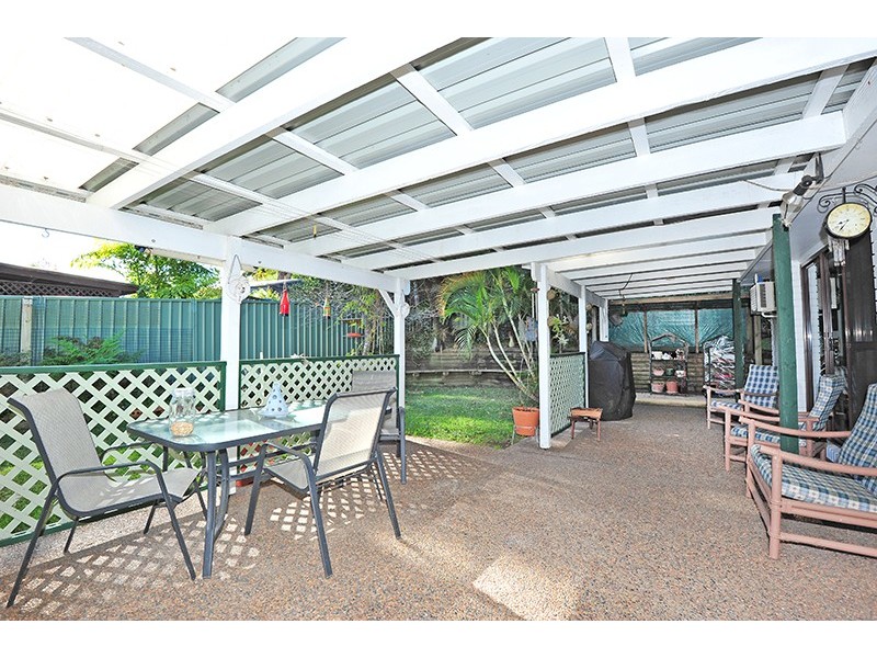 13 Greenwood Avenue, Berkeley Vale NSW 2261