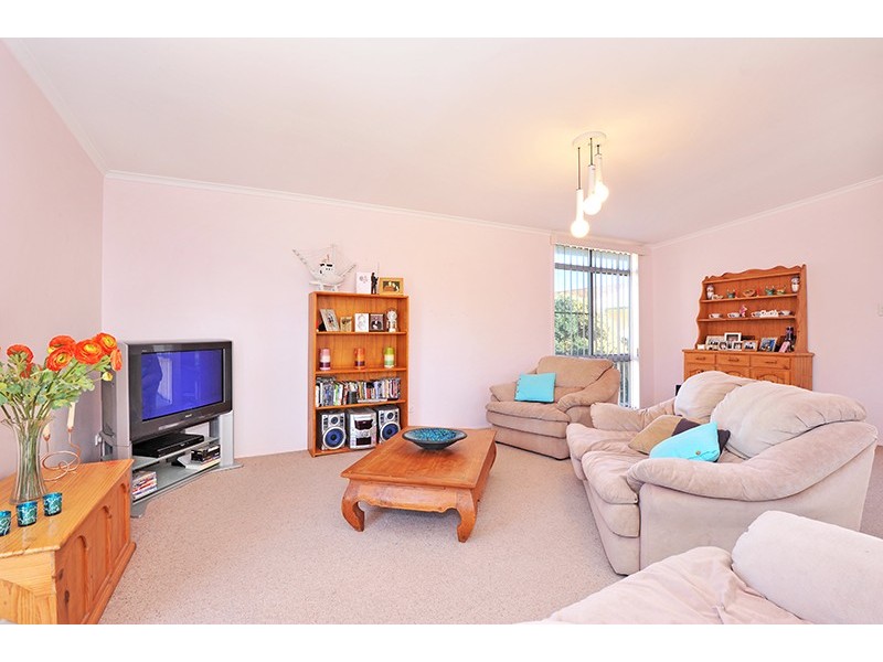 10 Curtis Pde, The Entrance North NSW 2261